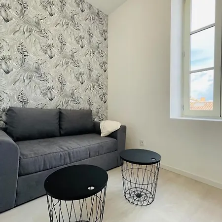 Le Cocooning Avec Climatisation Saint-Jean-dʼAngély