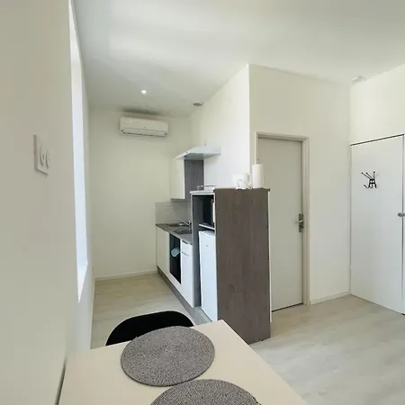 شقة Le Cocooning Avec Climatisation Saint-Jean-dʼAngély